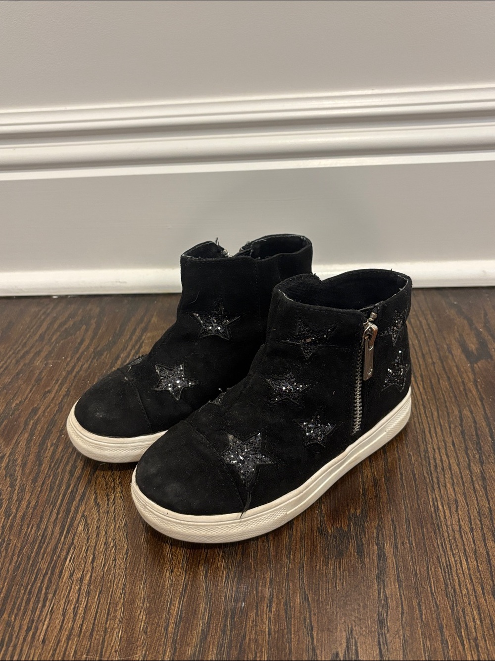Nina Shoes Girls Black High-Top Sneakers with Glitter Stars Size 11